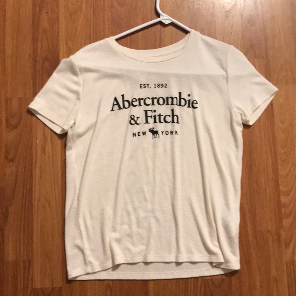 abercrombie t-shirt. worn once or twice.